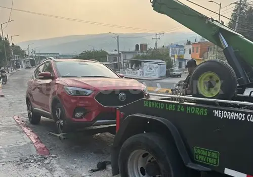 Denuncian difusión de notas favorables