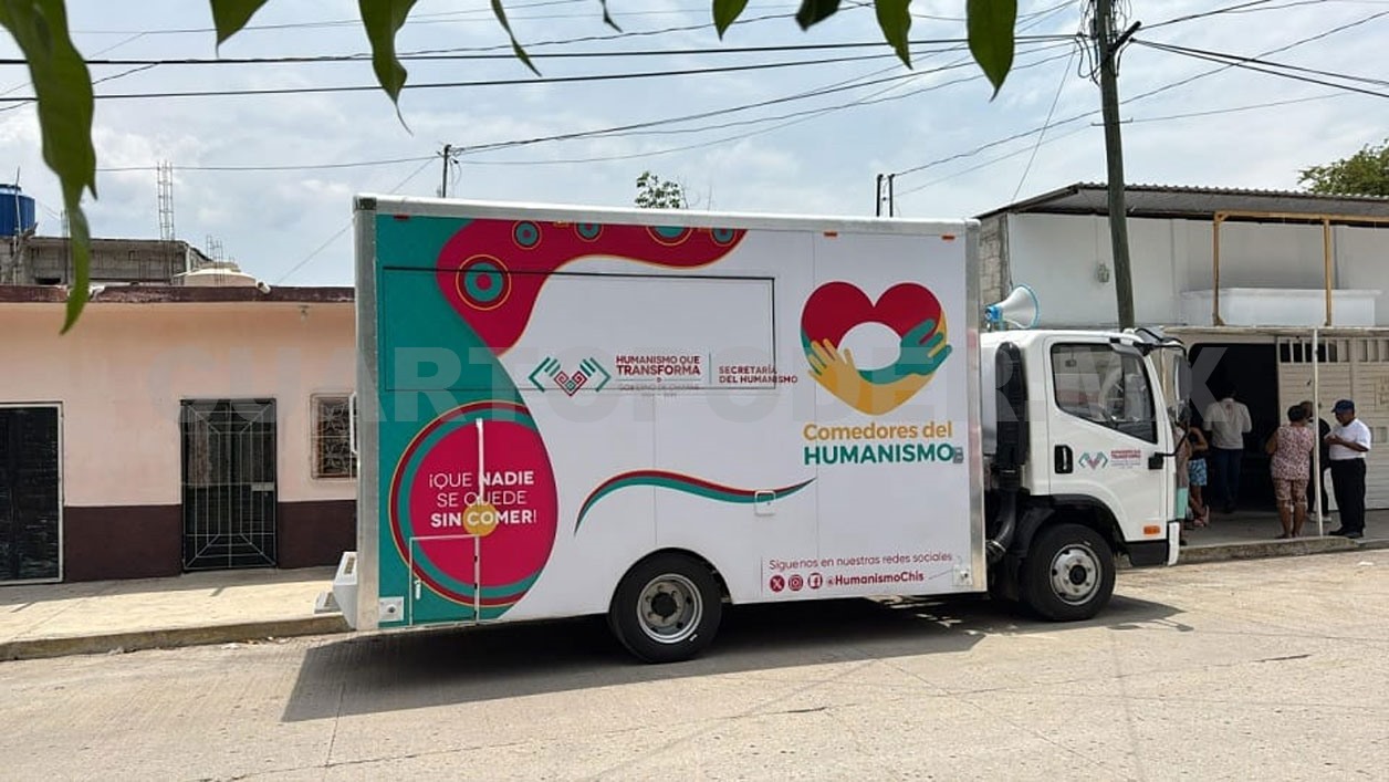Llegan a colonias Comedores Móviles