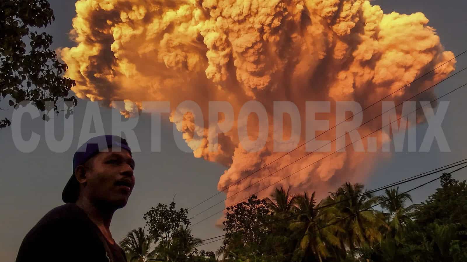 Erupción del volcán Lewotobi Laki Laki paraliza vuelos y obliga a evacuaciones en Indonesia
