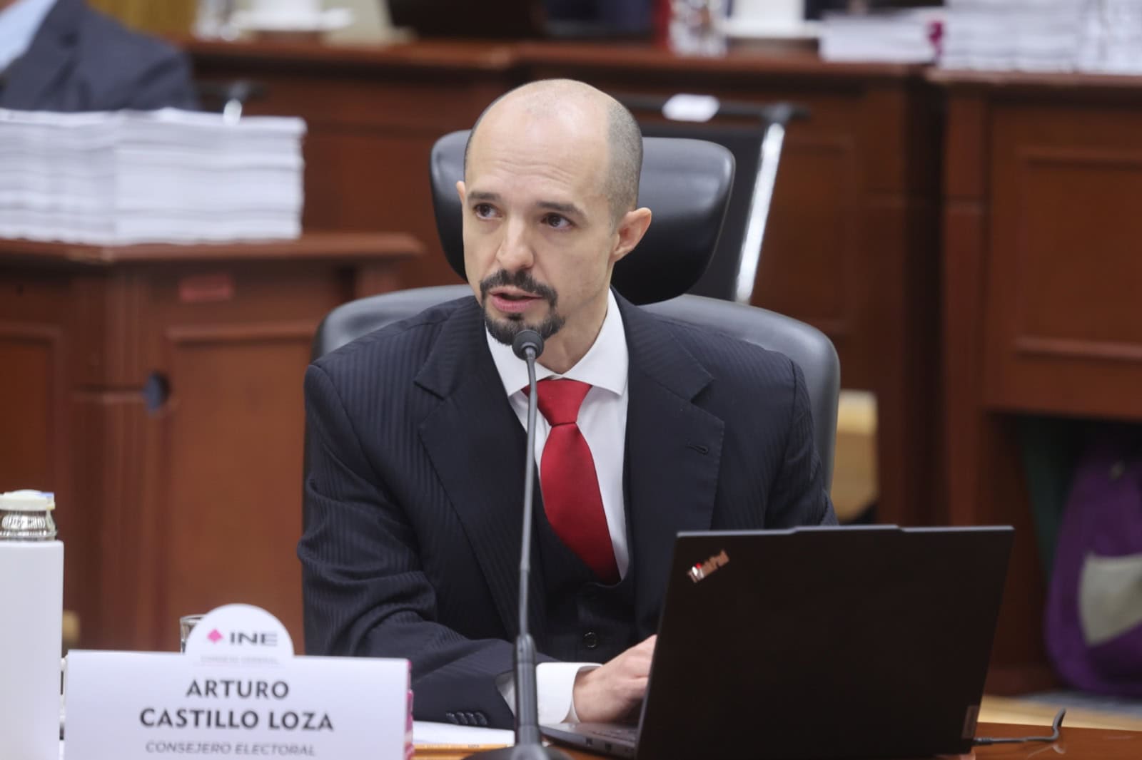 INE: Imposible hacer elecciones intermedias