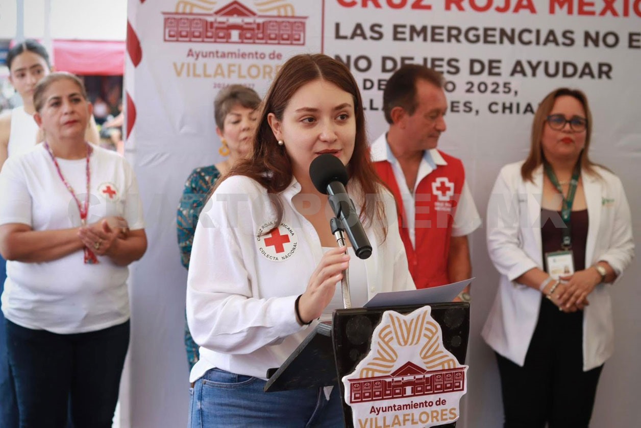 Valeria Rosales encabeza colecta de la Cruz Roja
