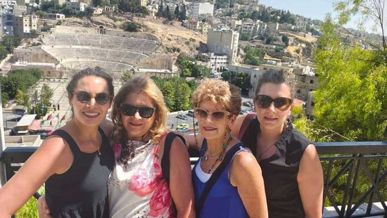Salen cuatro potosinas de Jordania