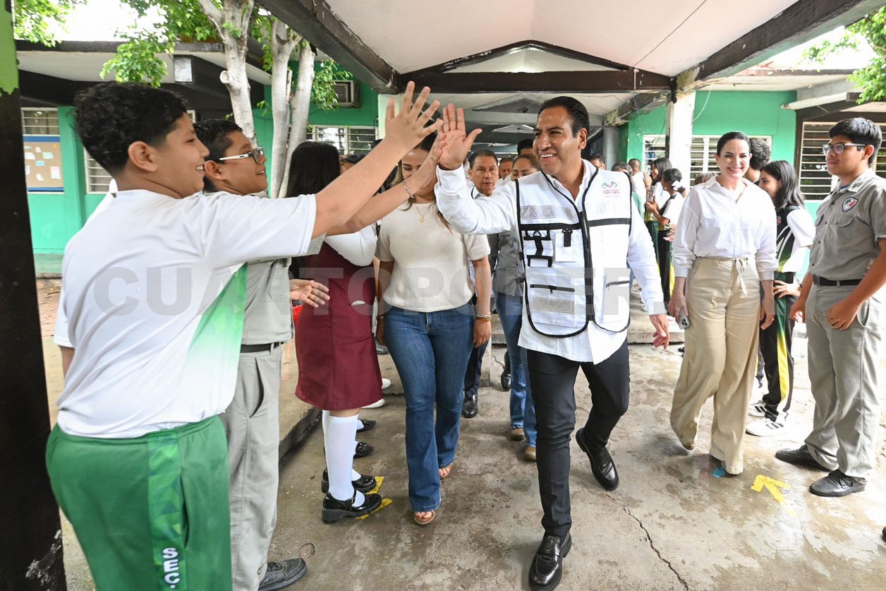 Arrancan obras para mejoramiento de escuela