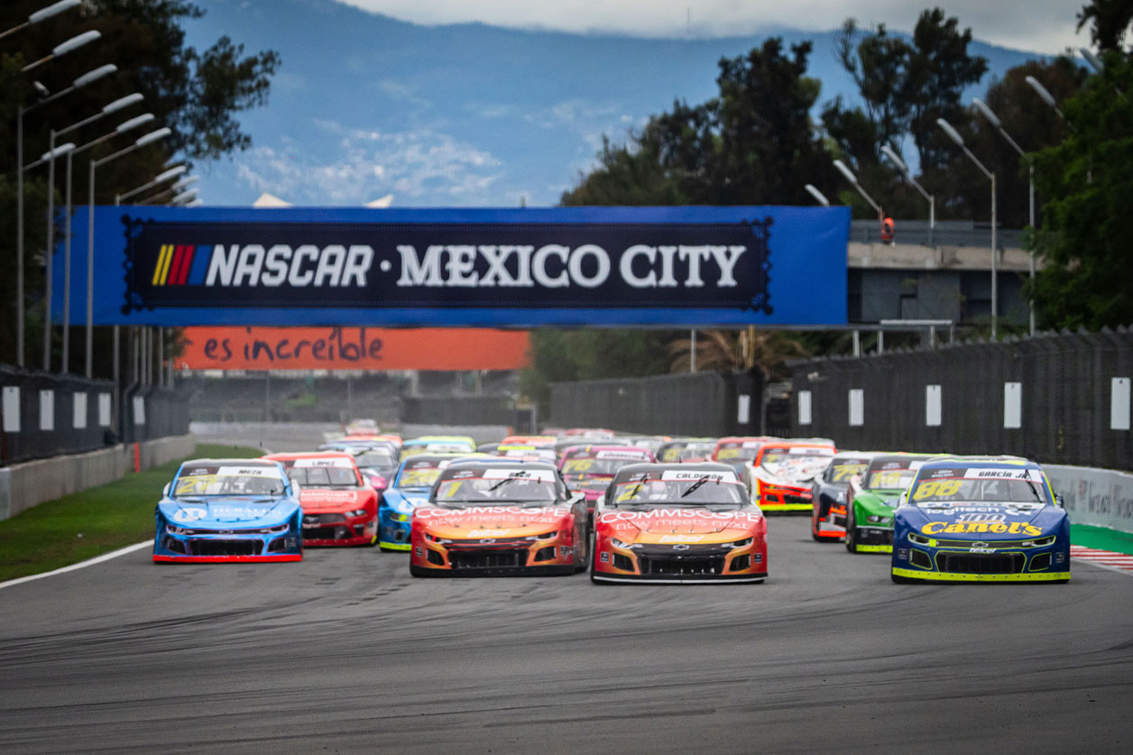 Nascar vivió en CDMX una jornada memorable