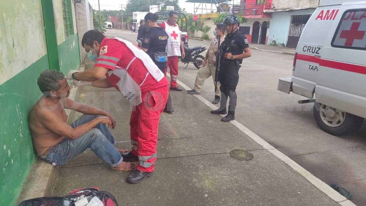 Riña en Barrio Nuevo deja a un hombre golpeado