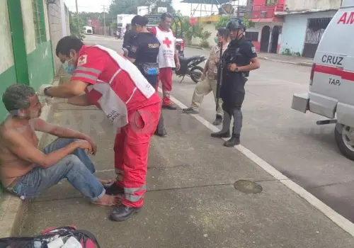 Riña en Barrio Nuevo deja a un hombre golpeado