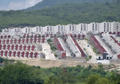 Trabajan en ley para regular el sector inmobiliario