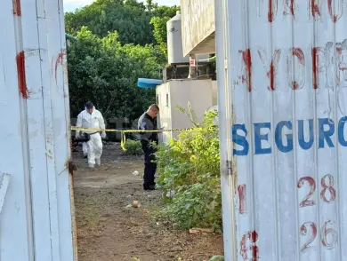 A machetazos lo asesinan en patio de aseguradora