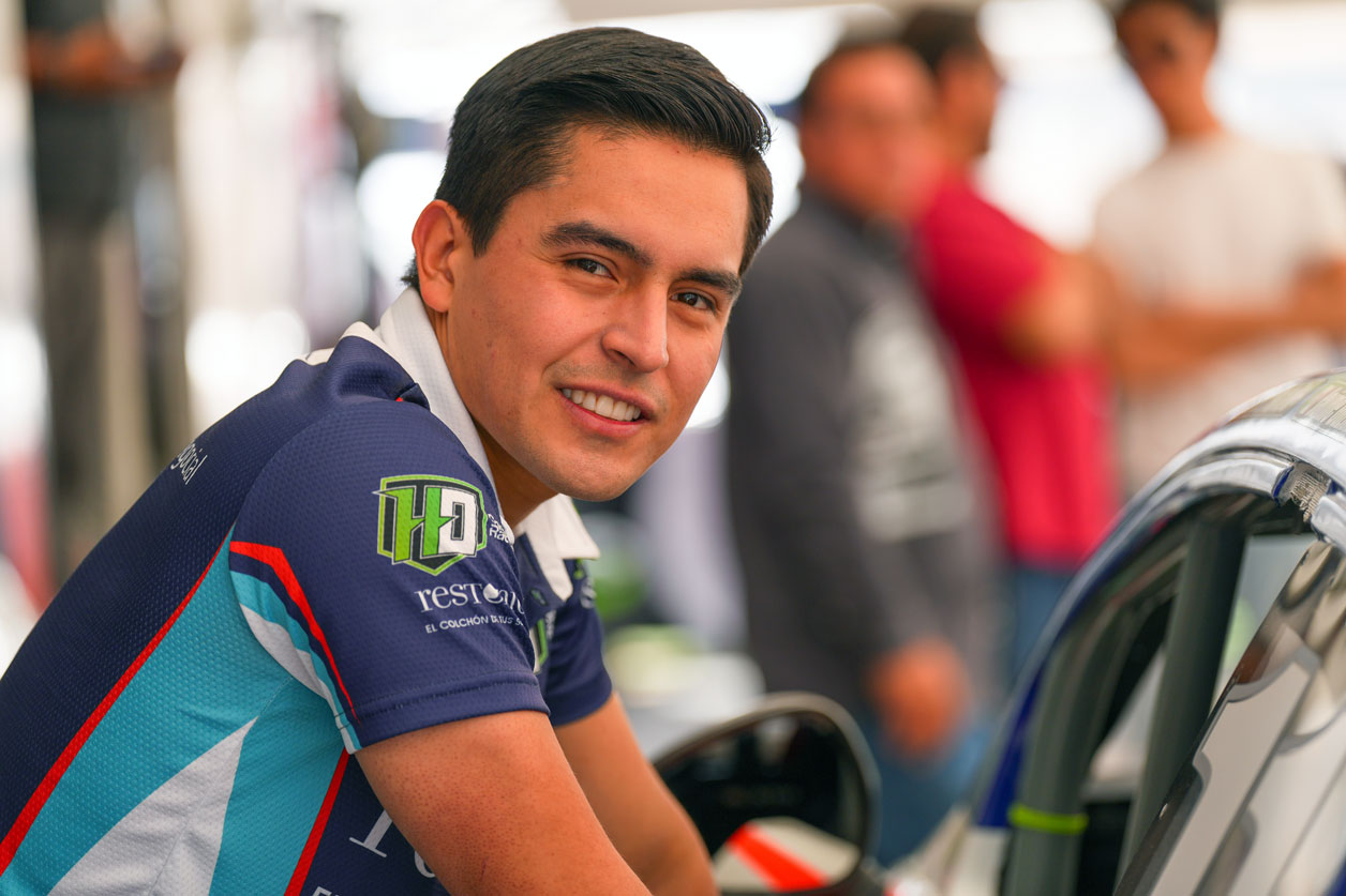HO Speed Racing enciende sus motores