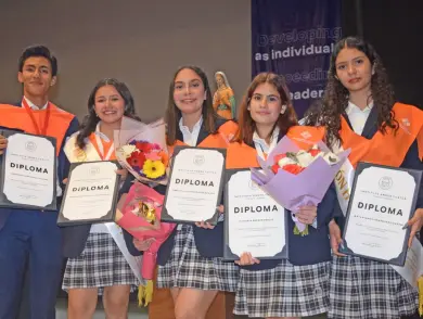 Culminan la prepa