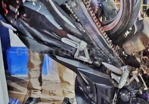 Pierde la vida tras impactar su motocicleta deportiva