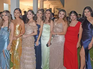 Dicen adiós a la prepa