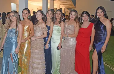 Dicen adiós a la prepa