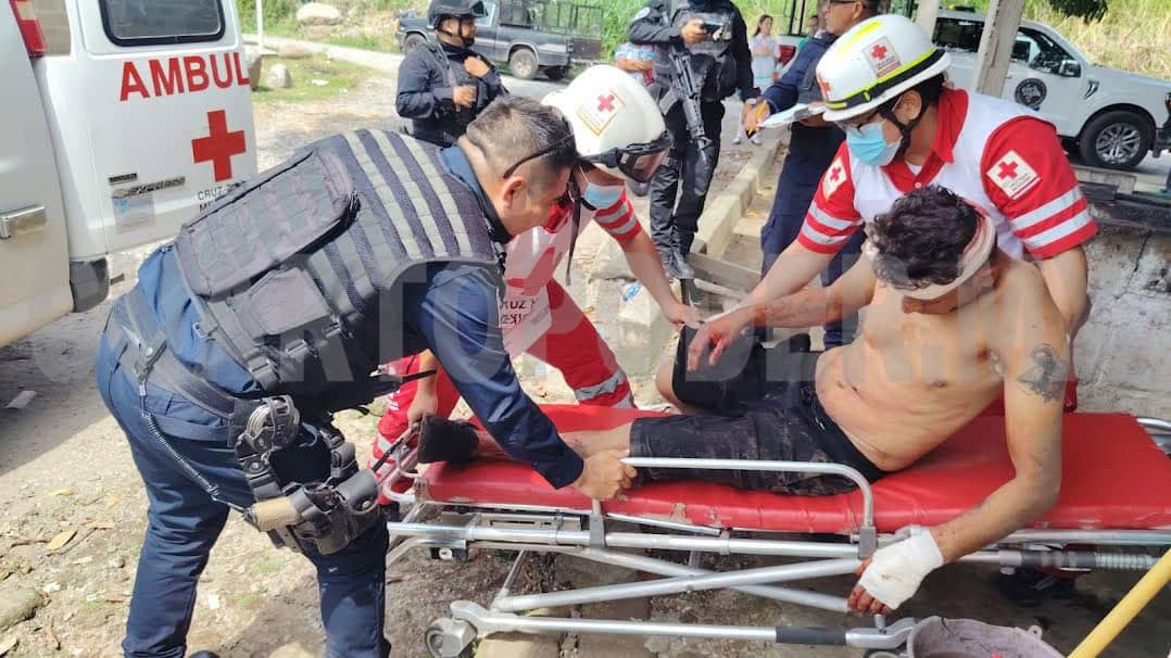 Le propinan machetazos sujetos desconocidos