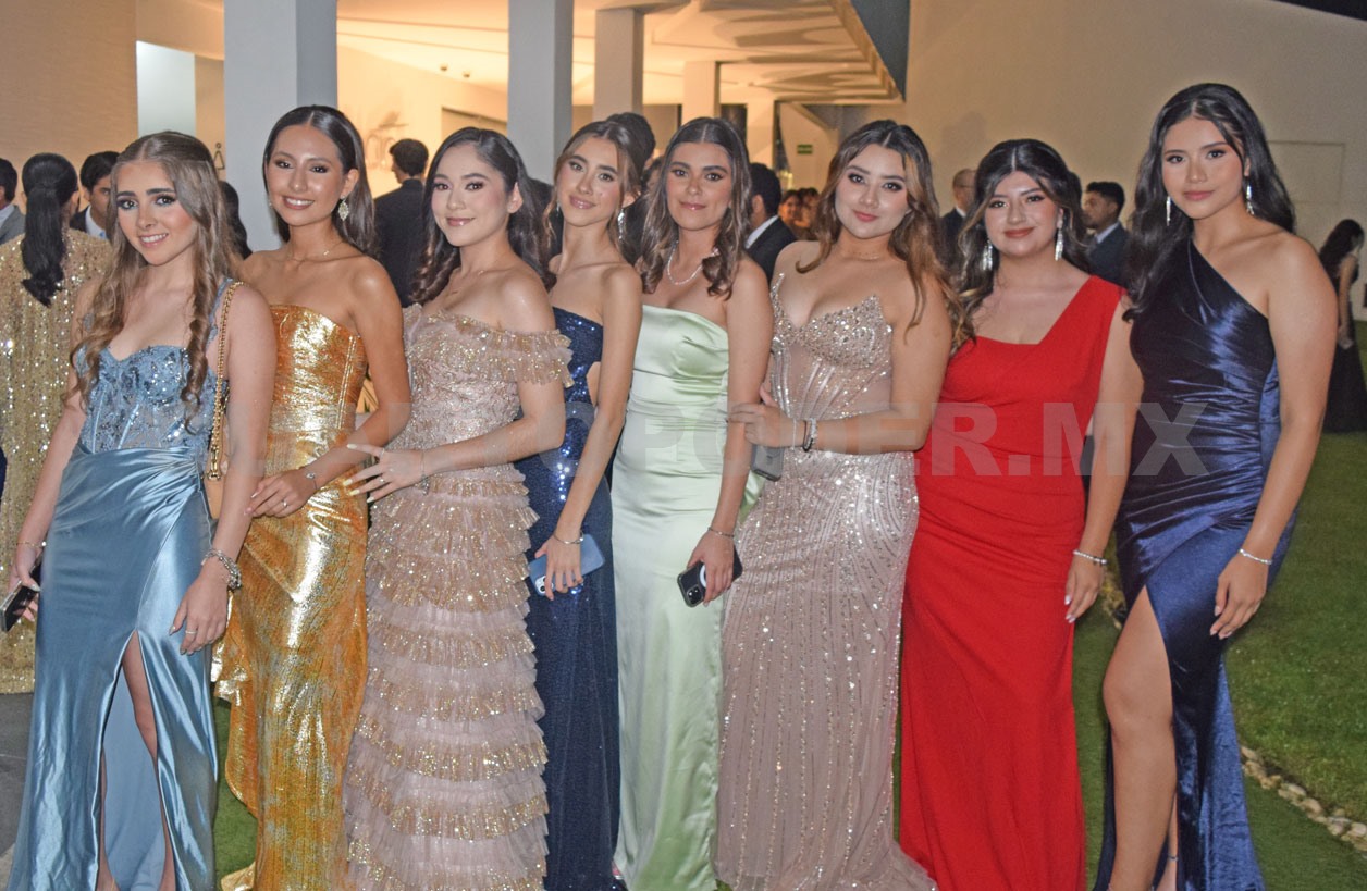 Dicen adiós a la prepa