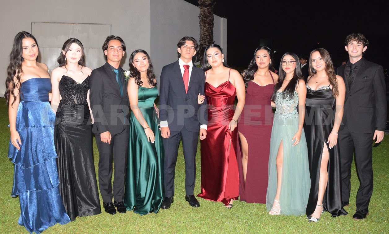 Dicen adiós a la prepa