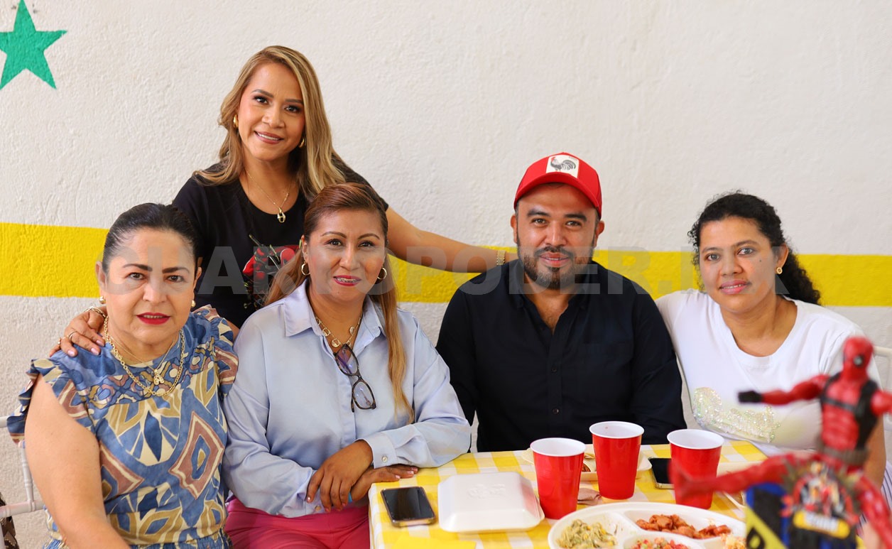 ¡Muchas felicidades, Luis Elian!