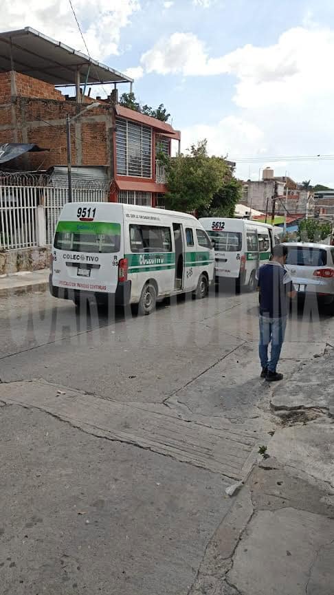 Colisionan colectivos por alcance