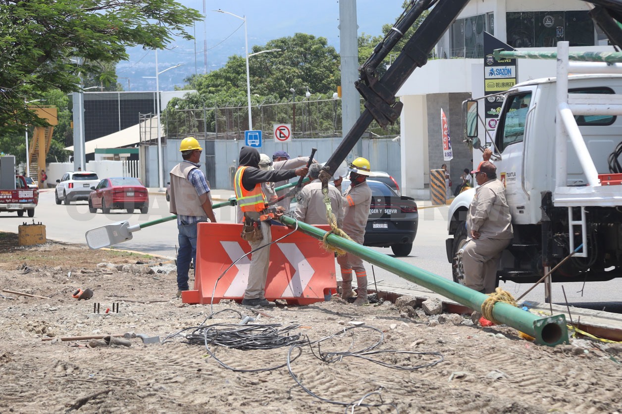 Cierran acceso improvisado a Patria Nueva