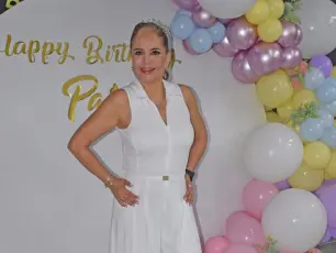 ¡Feliz cumpleaños, Paty!