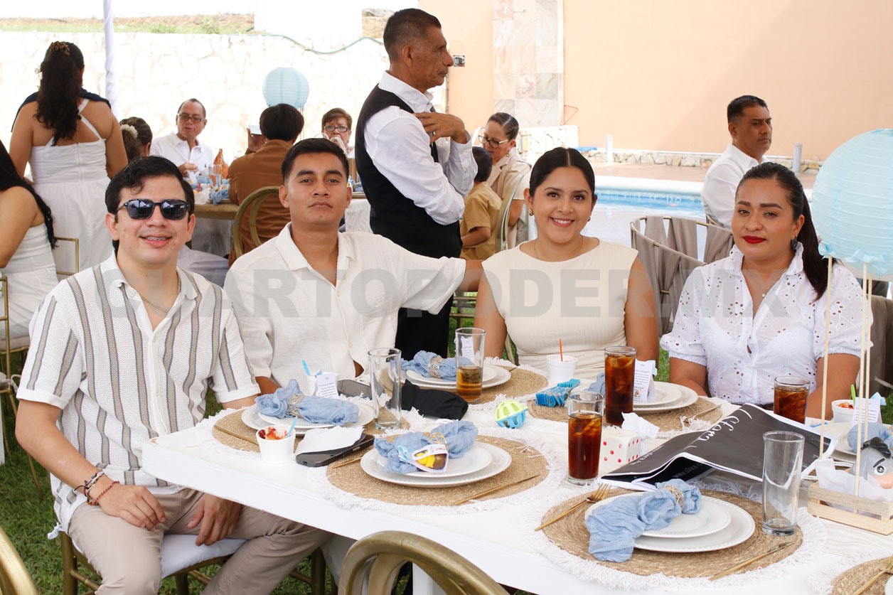 En espera de Raúl Yamil