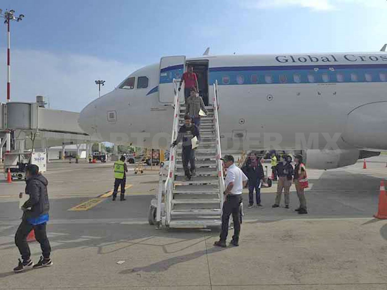 Venezolanos, excluidos de vuelos humanitarios