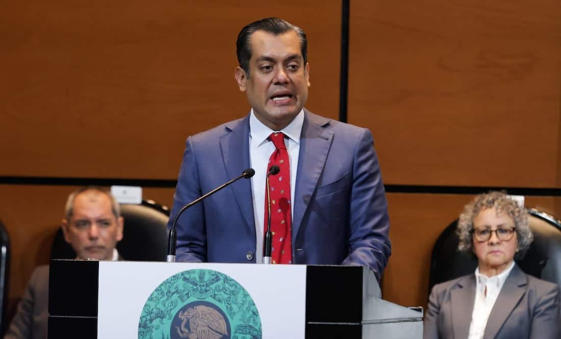 Reciben ley que permite geolocalización de celular
