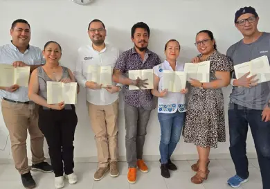 Convierten la palabra Docente en arte
