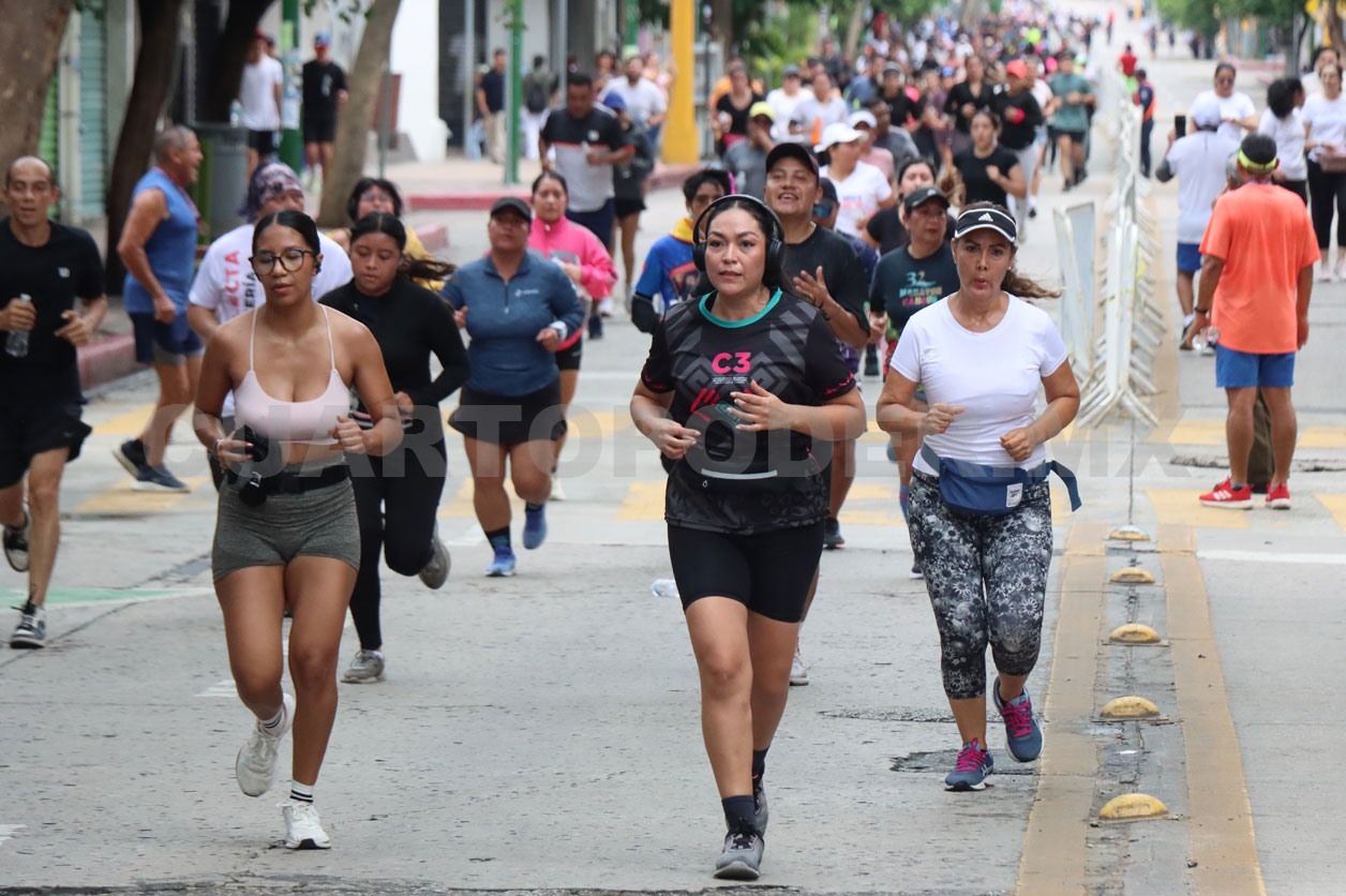 La capital se une por la paz