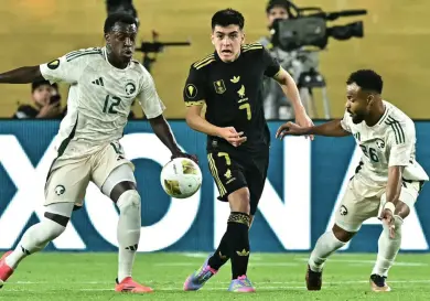 México no convence, a pesar de avanzar