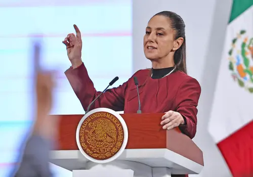 Claudia pide a la GN actuar con integridad