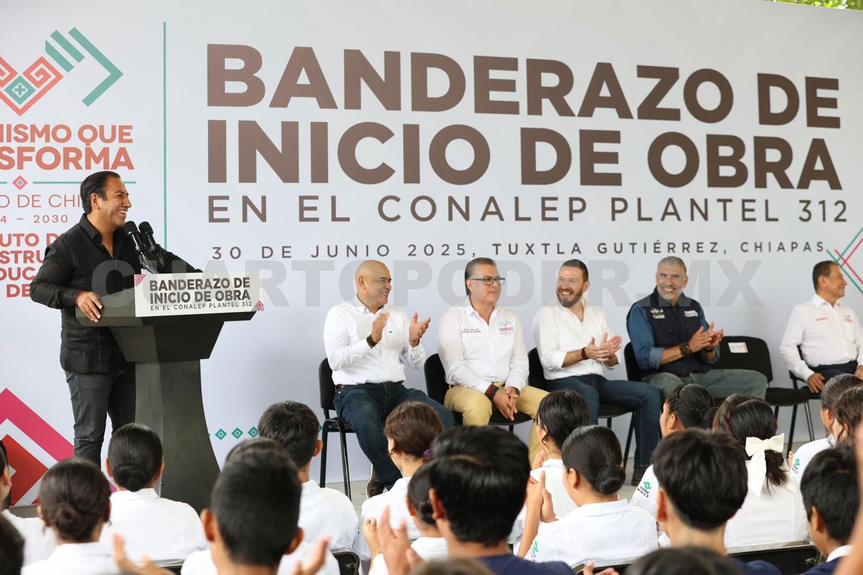 Dignifica Eduardo Ramírez Aguilar los espacios escolares