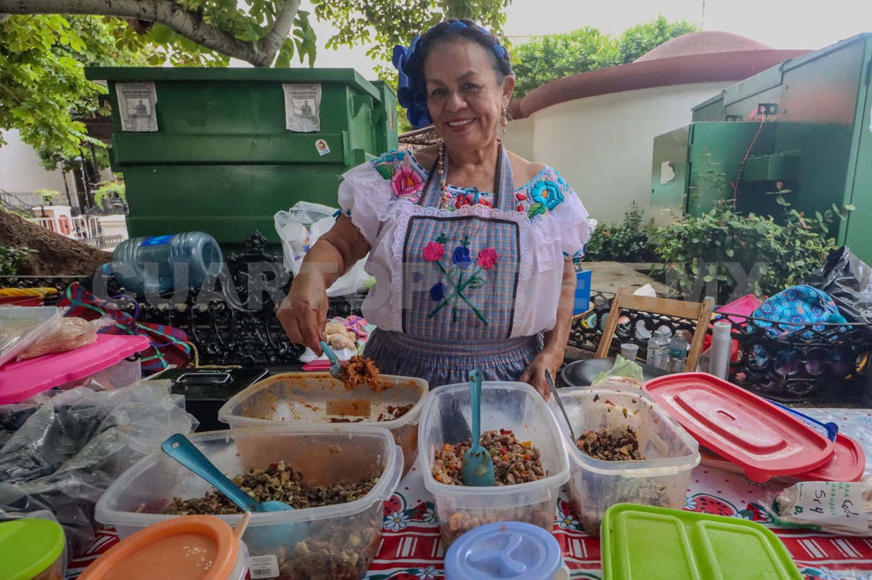 Adultos mayores llenan de vida el Parque San Marcos