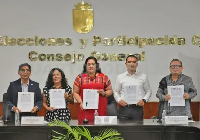 Firma universidad convenio con el IEPC