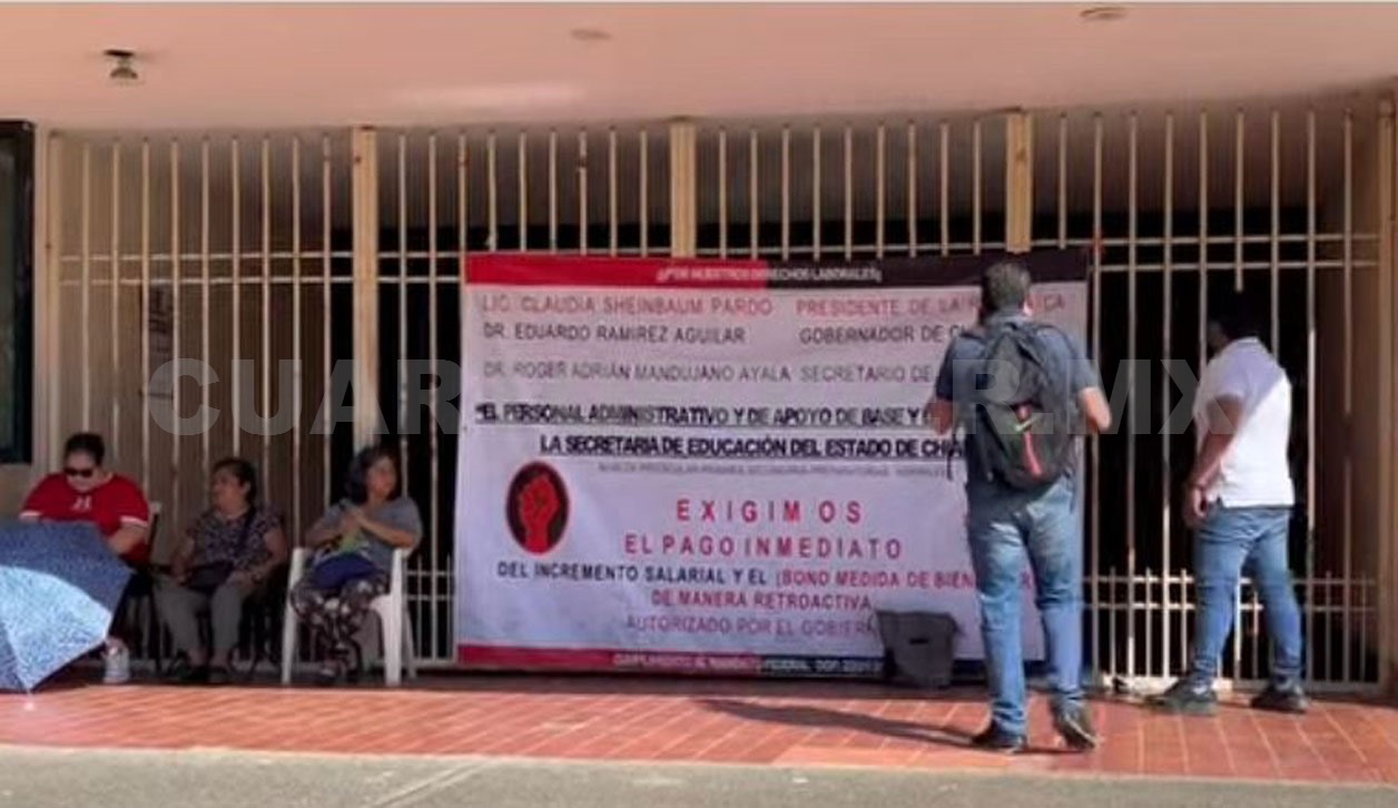Trabajadores toman la Unidad Administrativa