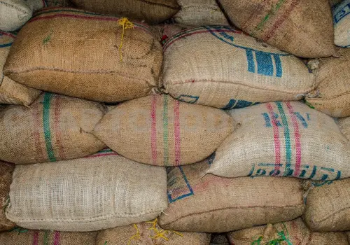 Exportaciones registran caída de 3.9 %: Inegi