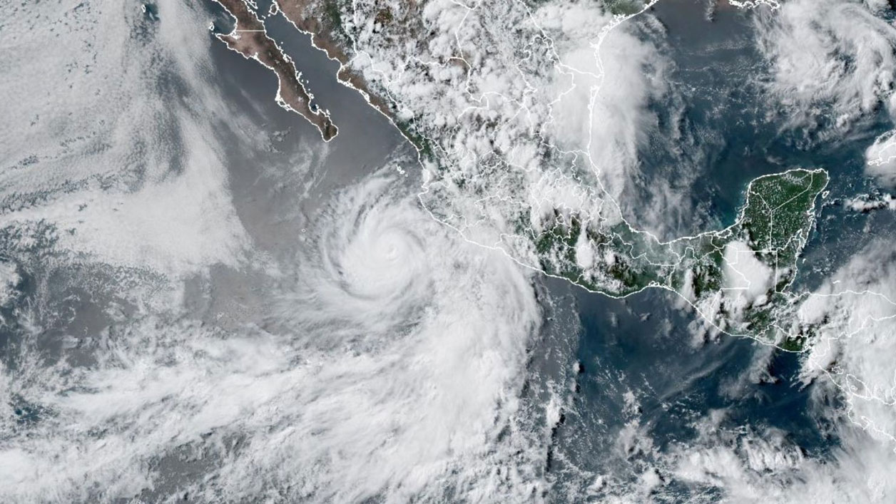 “Flossie” se intensifica a categoría 3