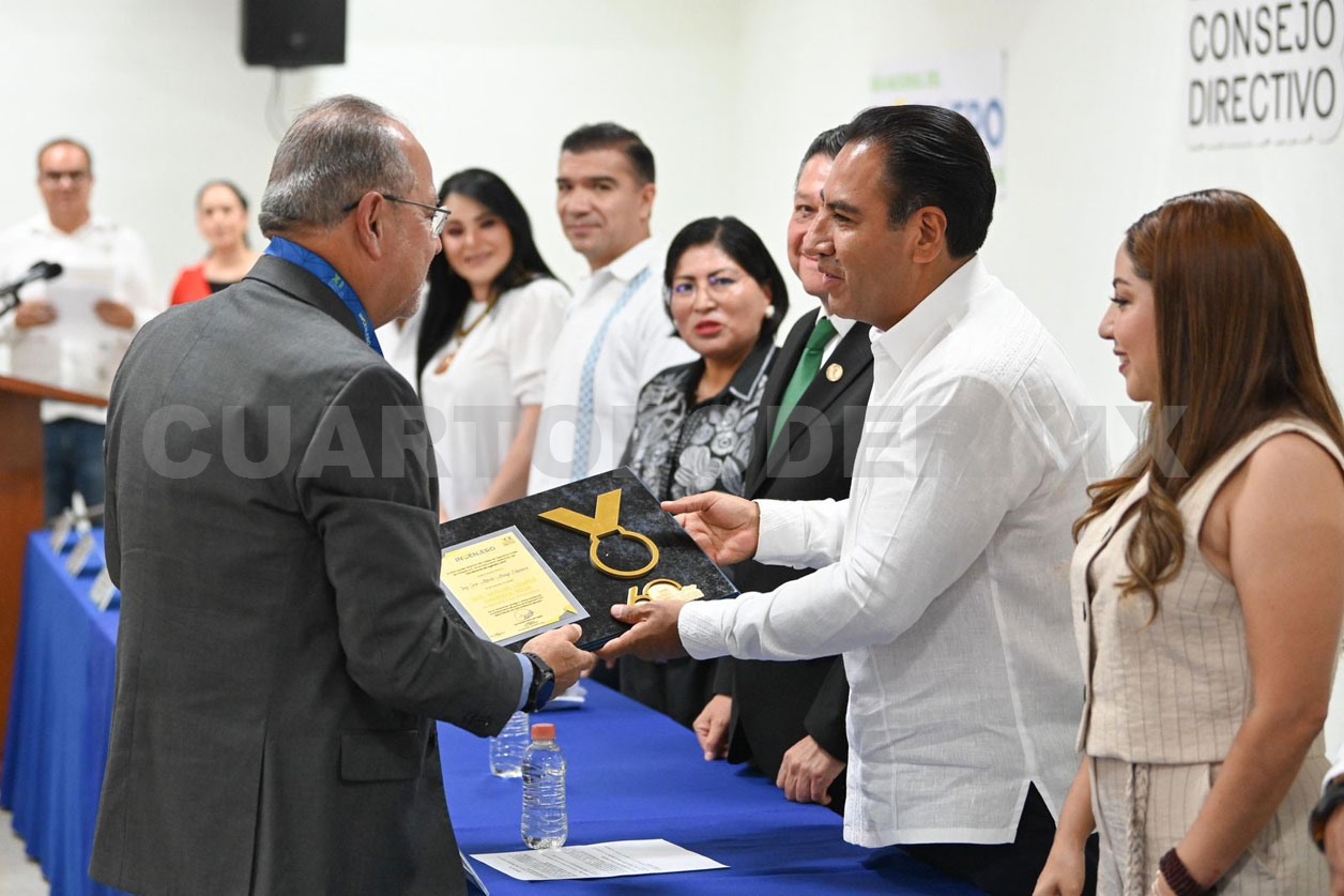 Celebran a las y los ingenieros de Chiapas