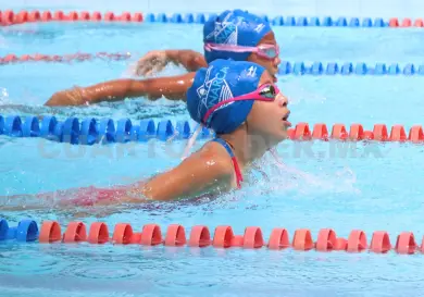 Dan marcas para el Nacional Curso Largo