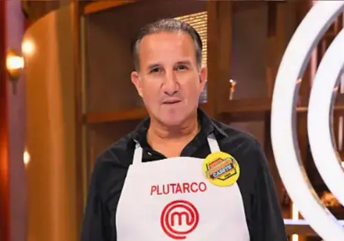 Plutarco, del sartén a las armas
