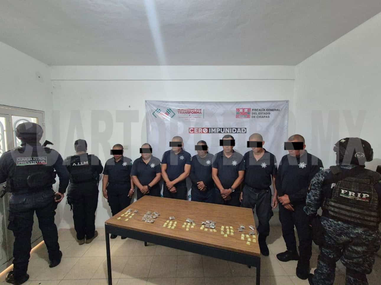 En operativo interinstitucional detienen a policías municipales en Frontera Comalapa.