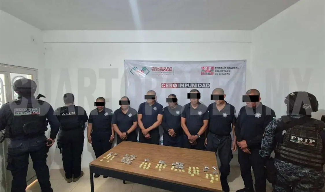 En operativo interinstitucional detienen a policías municipales en Frontera Comalapa.