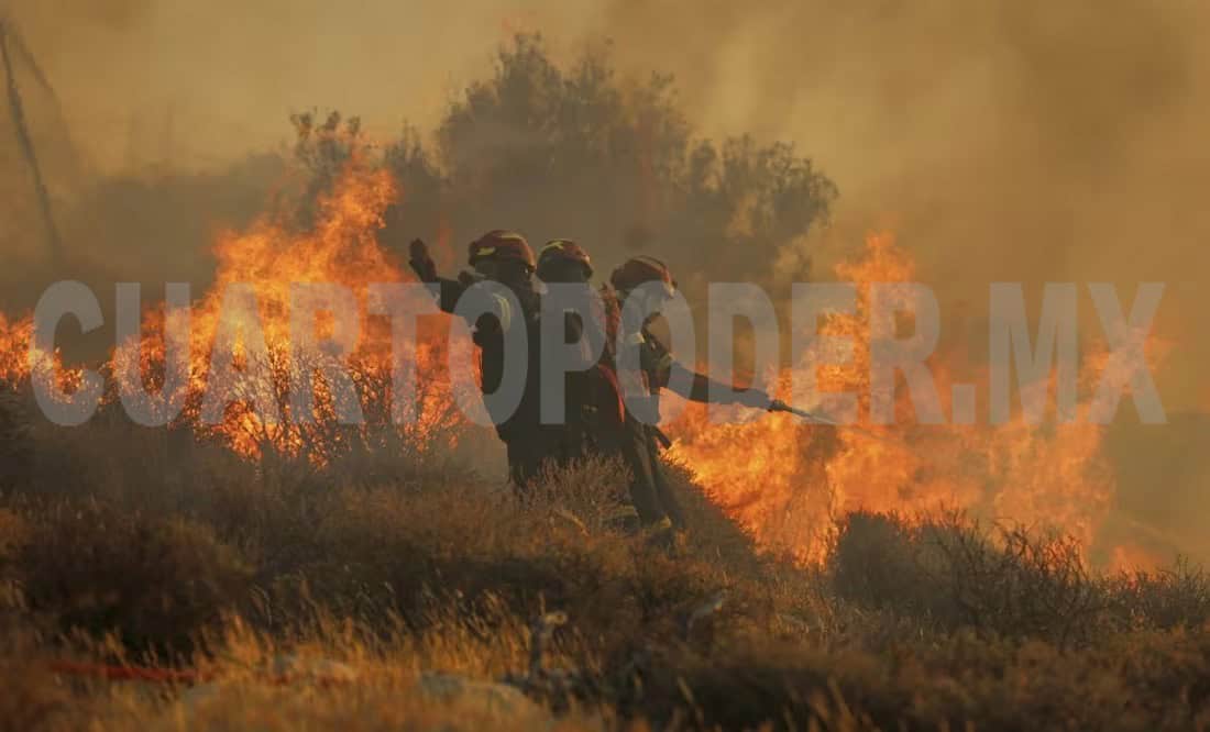 Incendios en Grecia y Turquía fuerzan evacuaciones masivas