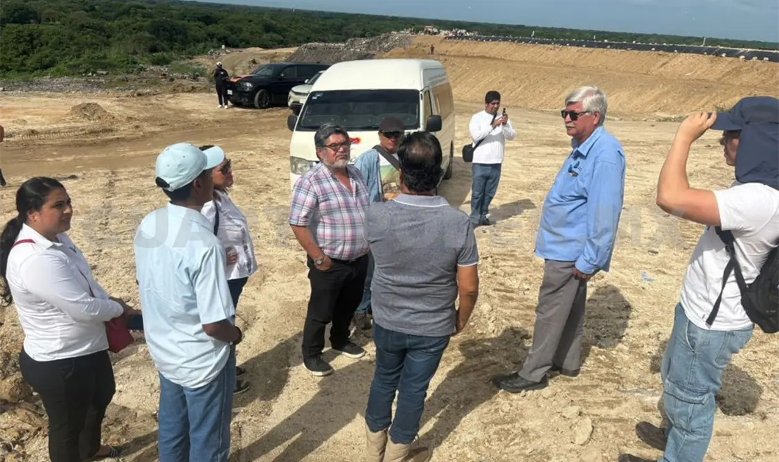 El director destacó que como instituto tienen un compromiso social y por eso colaboran en estos proyectos. Cortesía