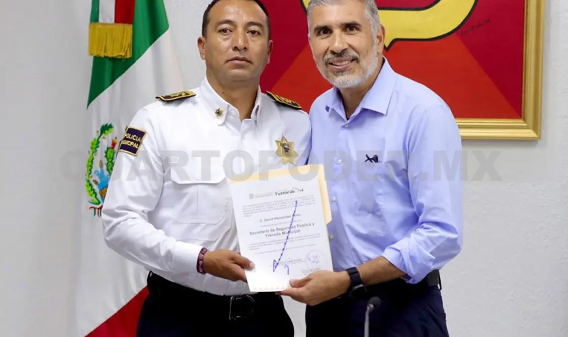 El nuevo servidor estuvo ante la presencia de las y los integrantes de Cabildo Municipal. Cortesía