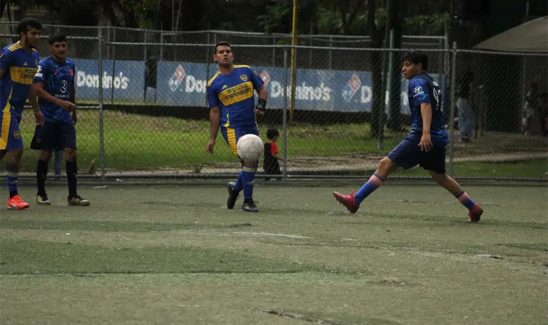 Parabrisas Estrella Blanca sigue goleando a sus rivales, luego de incorporarse a la Liga Independiente. Cortesía