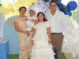 Celebrando a Emma y Ulises