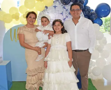 Celebrando a Emma y Ulises
