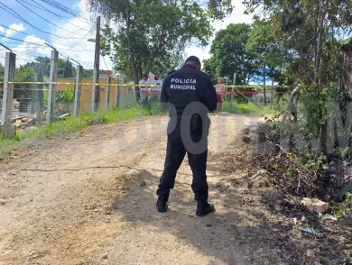 Lo encuentran sin vida dentro de su casa