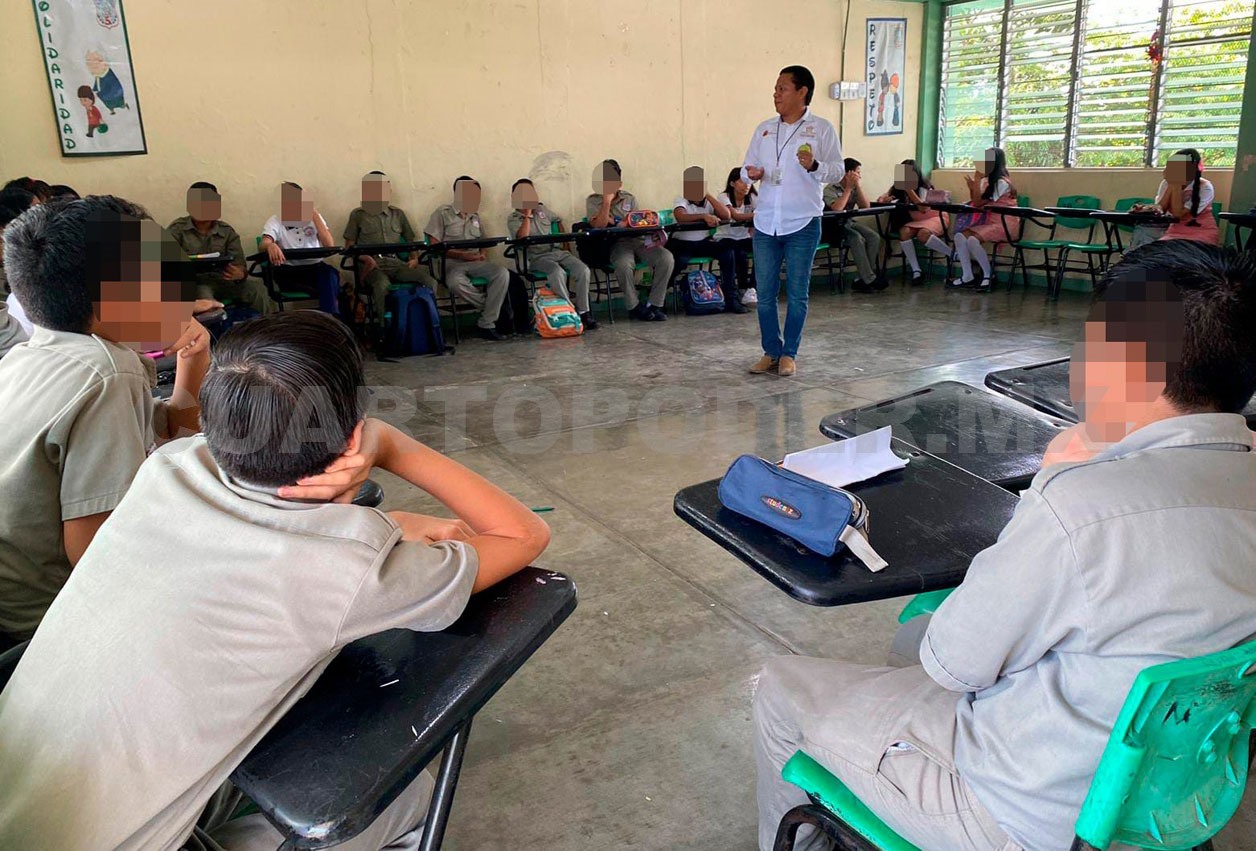 Imparten pláticas y talleres para prevenir adicciones